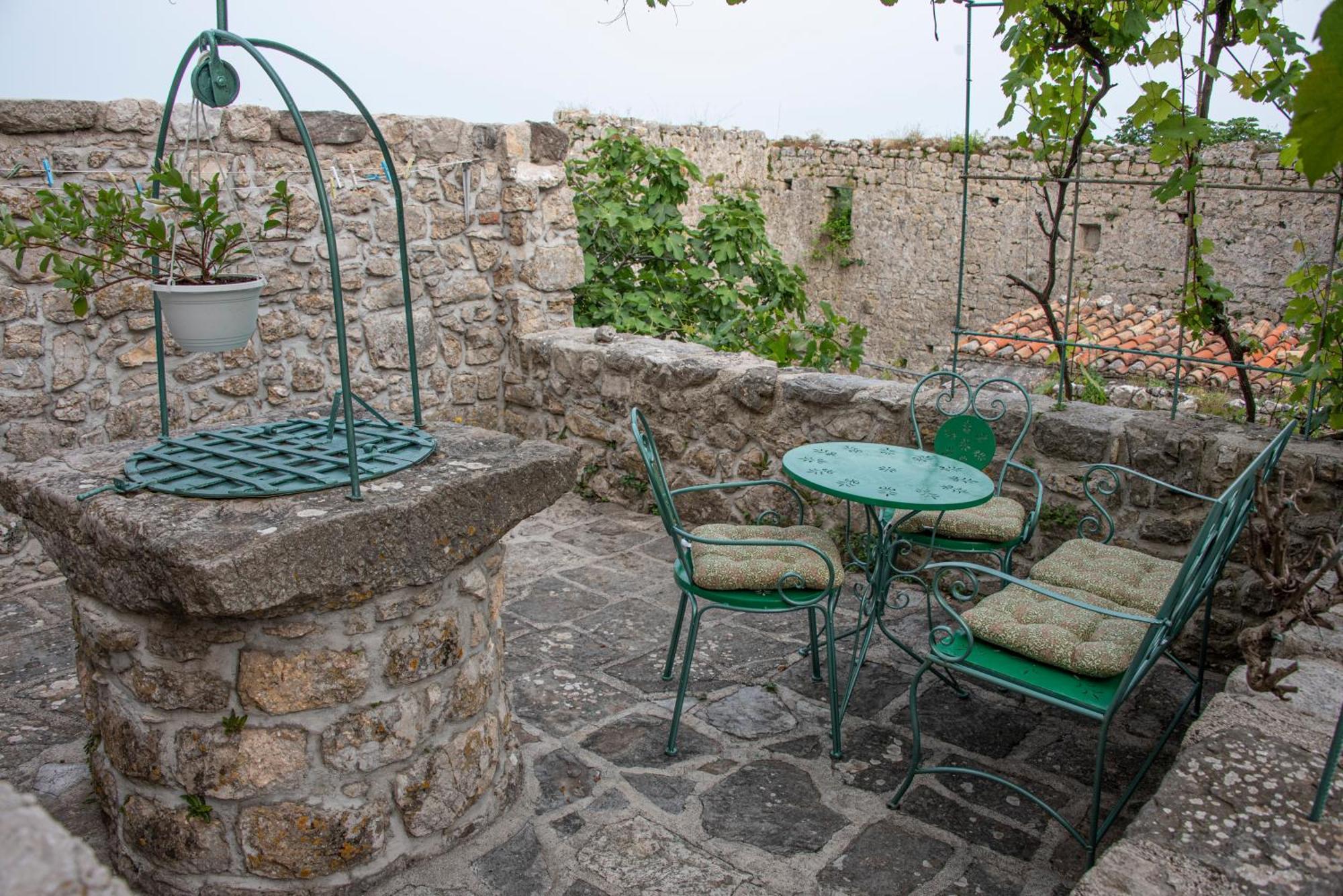 Apartman Nives Lubenice Exterior foto