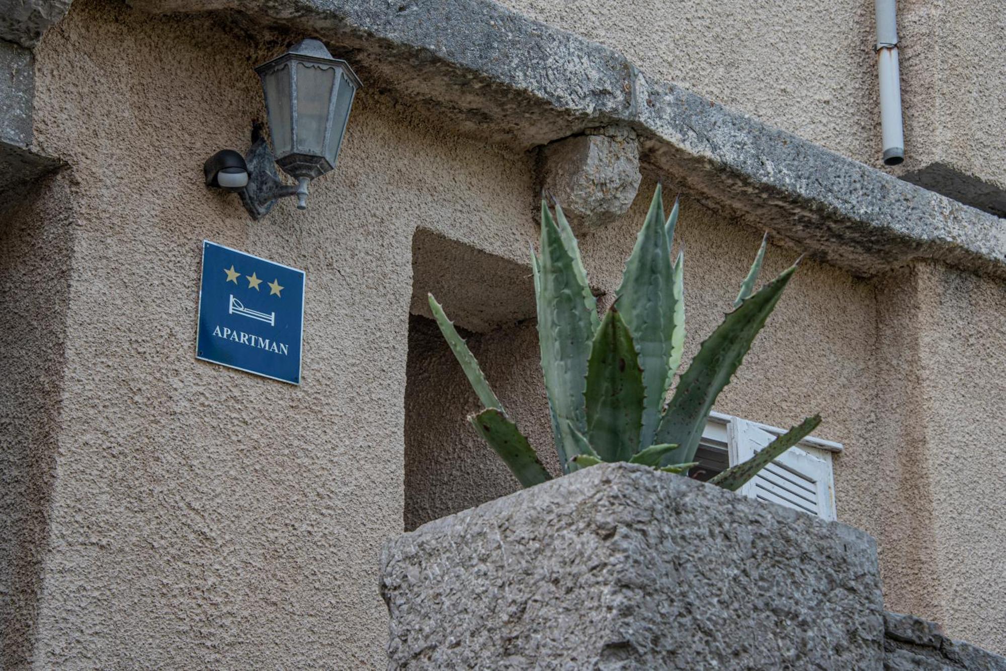 Apartman Nives Lubenice Exterior foto